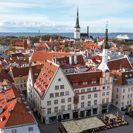 Old Town - Hall Square Apartment *