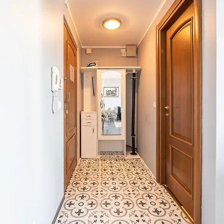Old Town - Hall Square Apartment