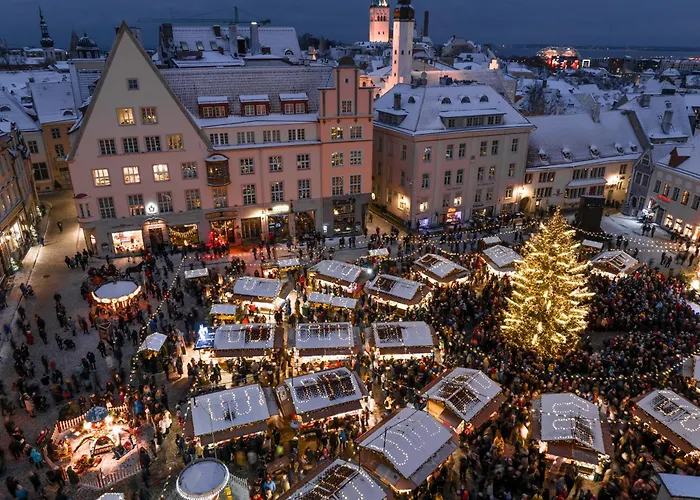 Old Town - Hall Square *